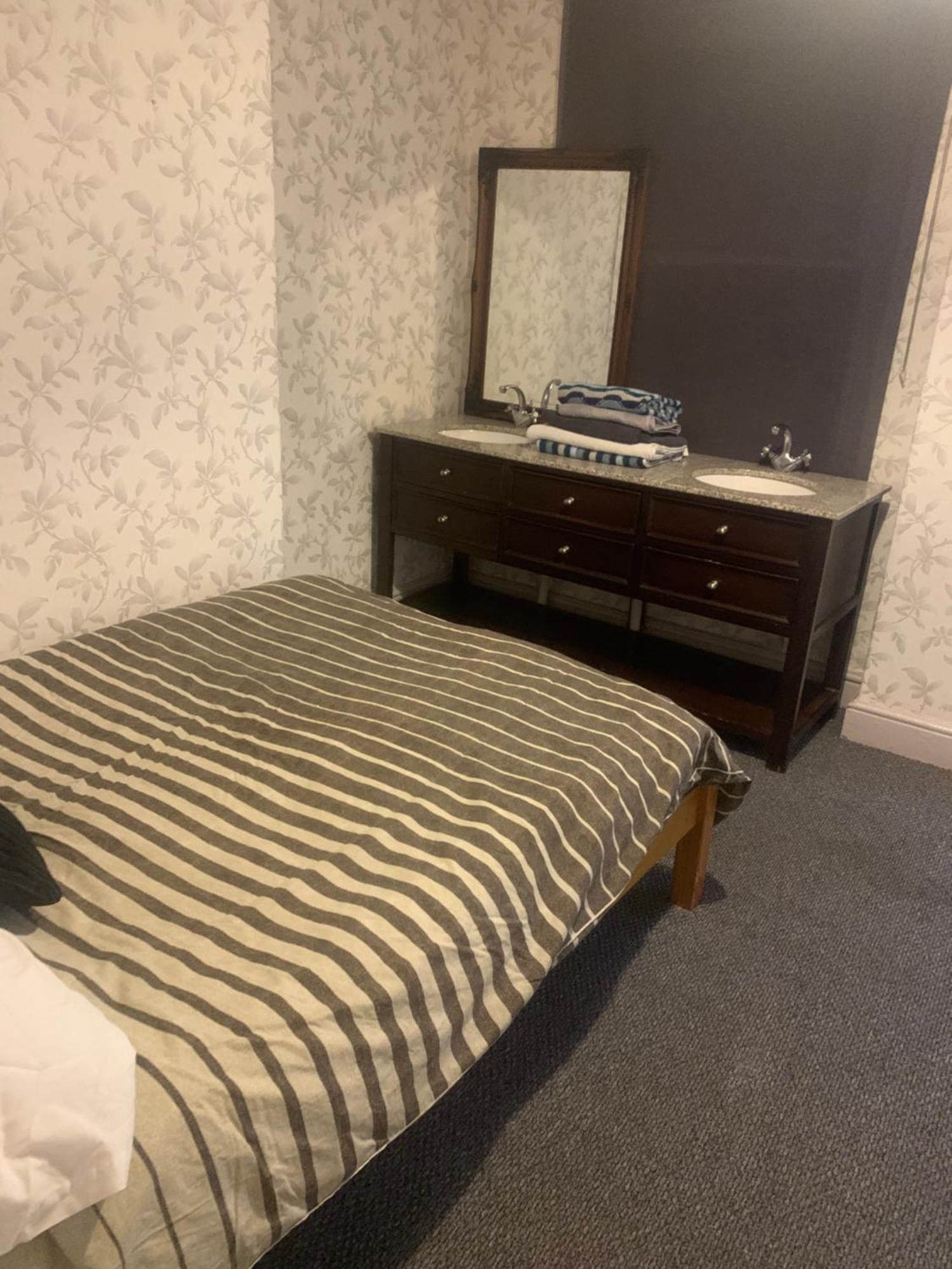 The New Macleods Guest House Blackpool Bagian luar foto