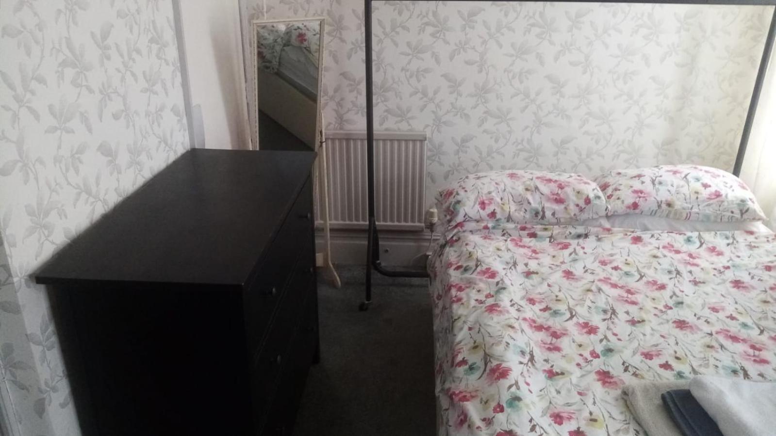 The New Macleods Guest House Blackpool Bagian luar foto